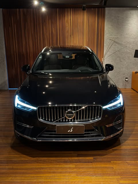 VOLVO XC60 T8 ULTIMATE - Imagem 8