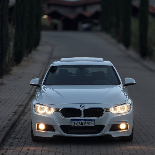 BMW 335I M SPORT - Imagem 17
