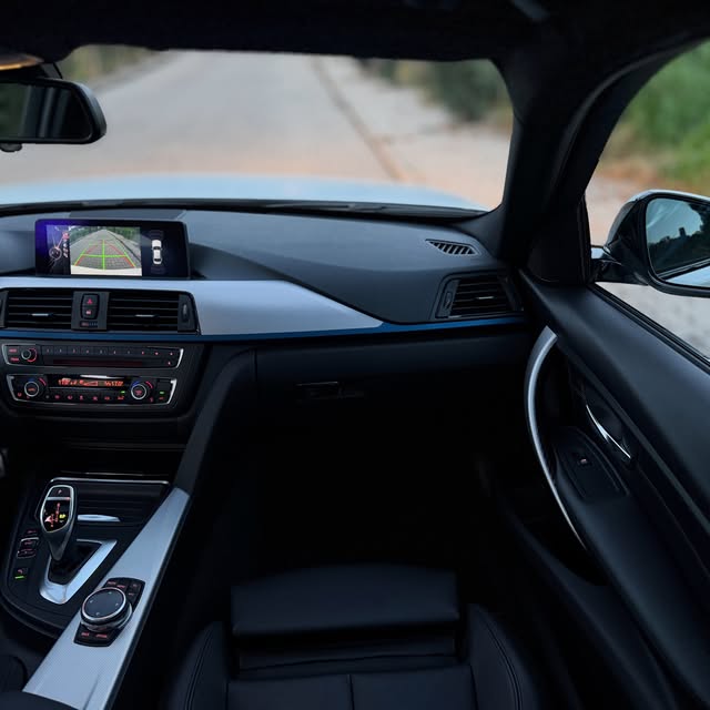BMW 335I M SPORT - Imagem 10