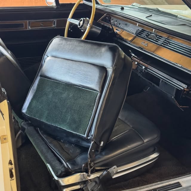 CHRYSLER IMPERIAL CROWN COUPE - Imagem 16