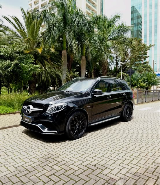 MERCEDES-BENZ GLE63 AMG - Imagem 1