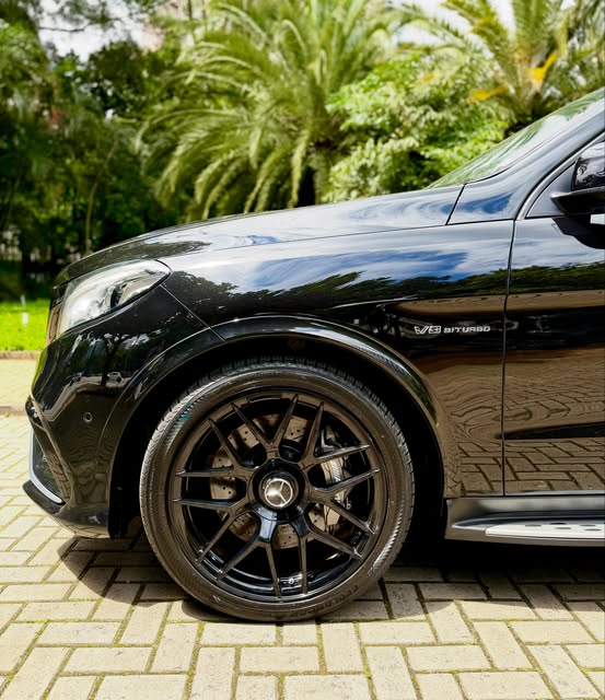 MERCEDES-BENZ GLE63 AMG - Imagem 3