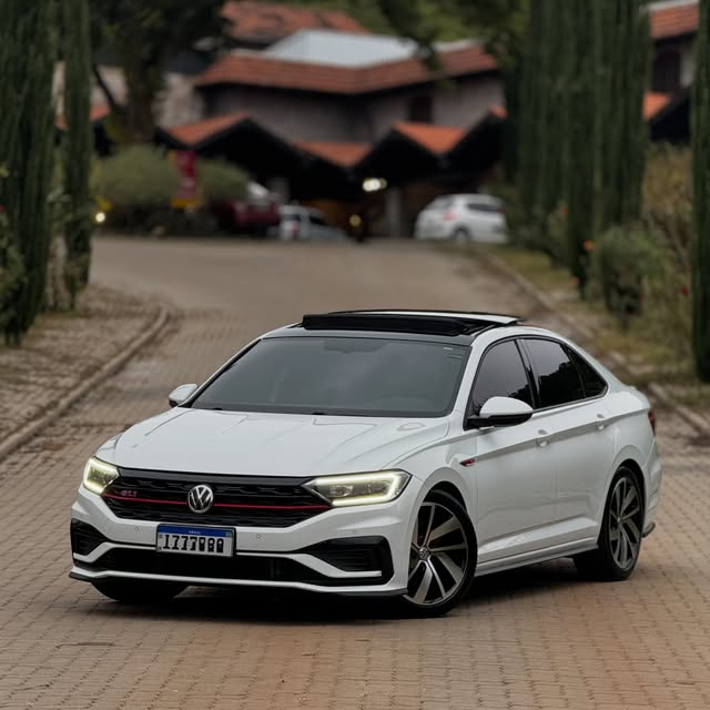 VOLKSWAGEN JETTA GLI 350TSI - Imagem 3