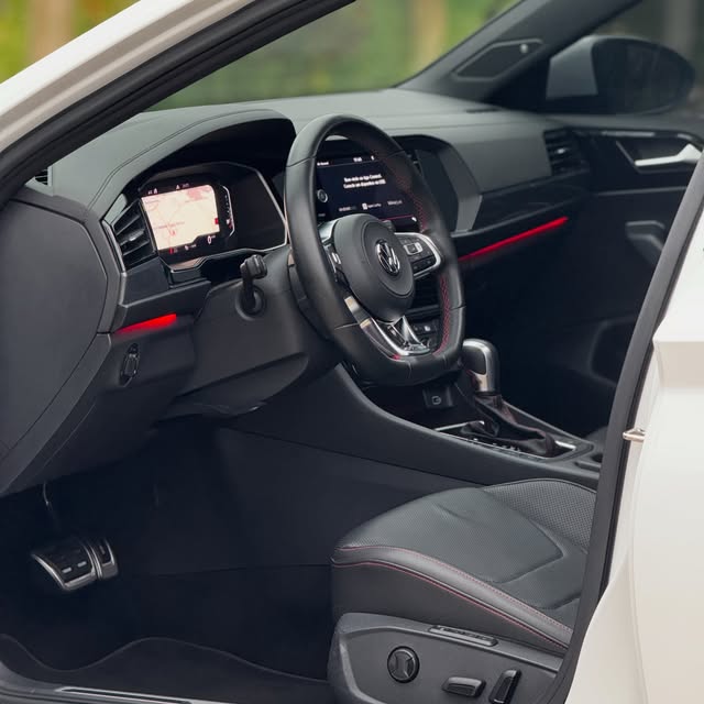 VOLKSWAGEN JETTA GLI 350TSI - Imagem 6