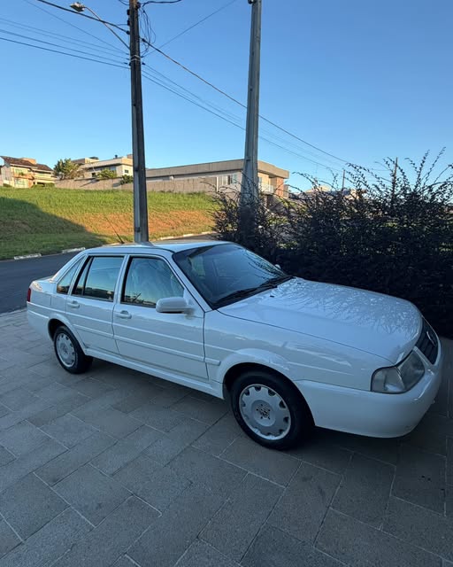 VOLKSWAGEN SANTANA - Imagem 2