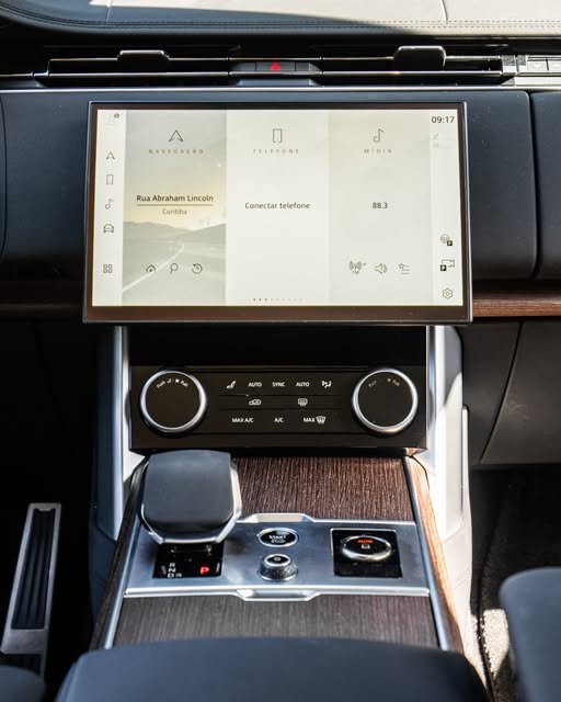 LAND ROVER RANGE ROVER SE D350 - Imagem 10