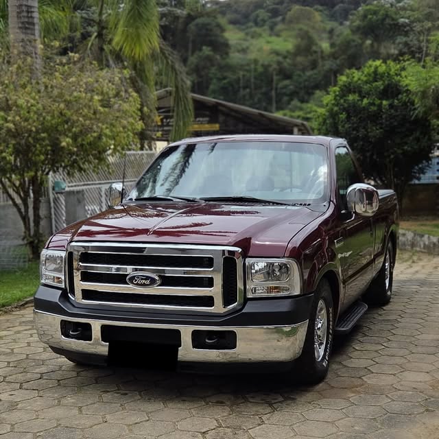 FORD F-250 XLT-L - Imagem 2
