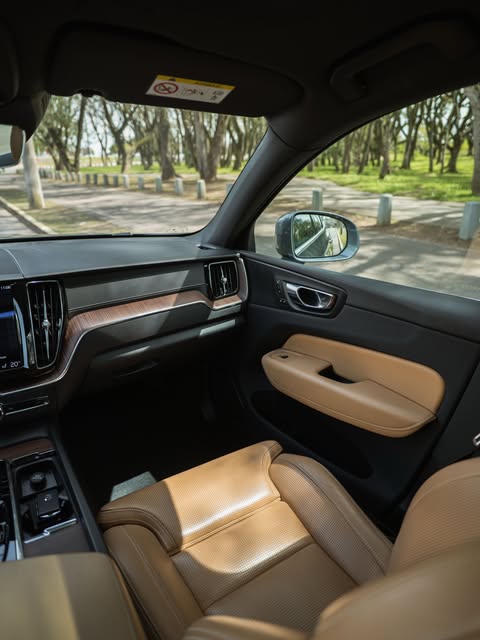 VOLVO XC60 INSCRIPTION - Imagem 10