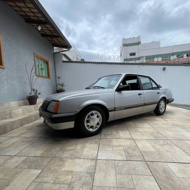 CHEVROLET MONZA SL/E - Imagem 3