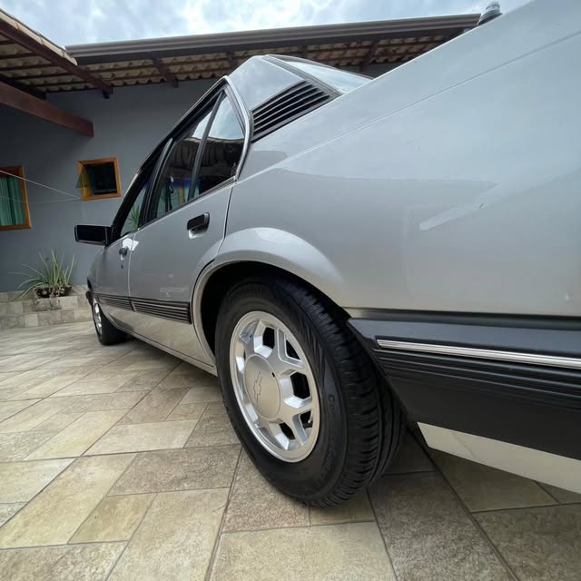 CHEVROLET MONZA SL/E - Imagem 5