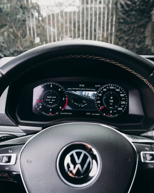 VOLKSWAGEN AMAROK 70 ANOS - Imagem 4