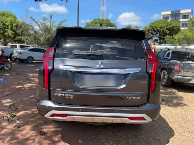MITSUBISHI PAJERO SPORT HPE - Imagem 6