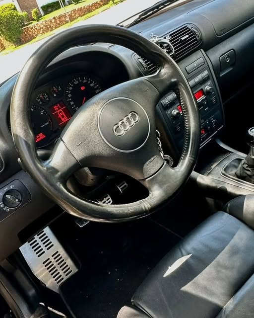 AUDI A3 - Imagem 9