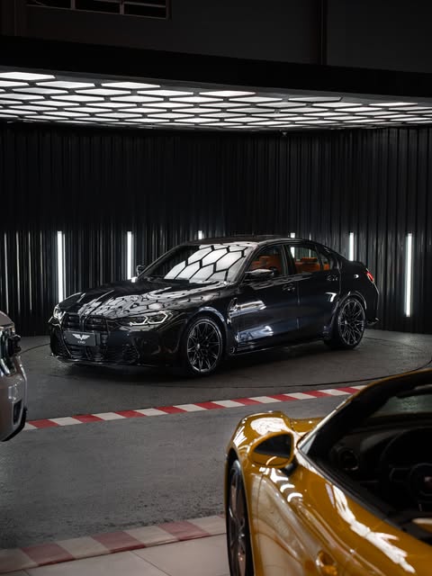 BMW M3 COMPETITION - Imagem 2