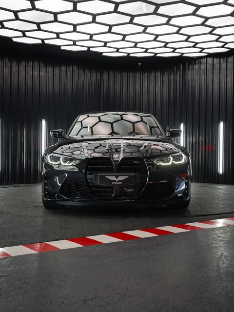 BMW M3 COMPETITION - Imagem 6