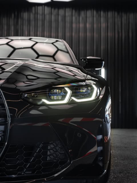BMW M3 COMPETITION - Imagem 8
