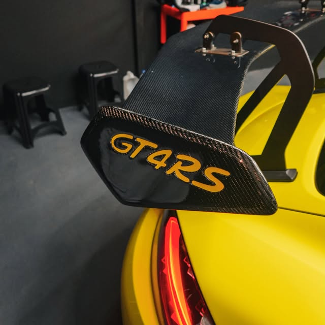 PORSCHE CAYMAN 718 - Imagem 4