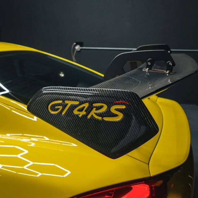 PORSCHE CAYMAN 718 - Imagem 6