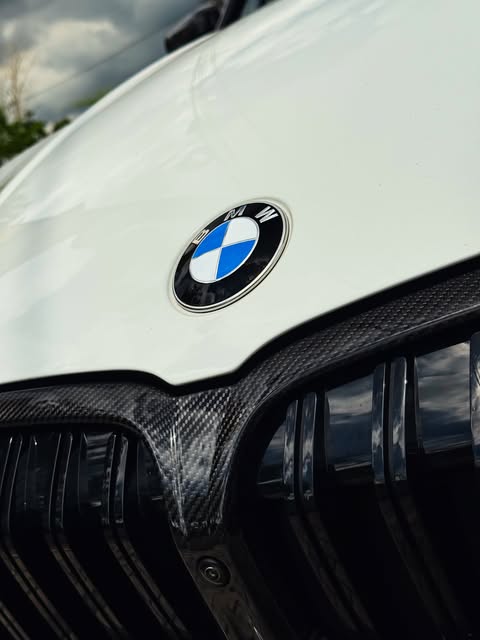 BMW 320I M SPORT - Imagem 12
