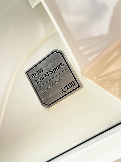 BMW 320I M SPORT - Imagem 17