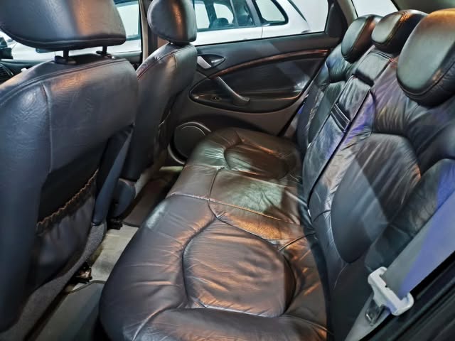 CITROËN C5 EXCLUSIVE - Imagem 8