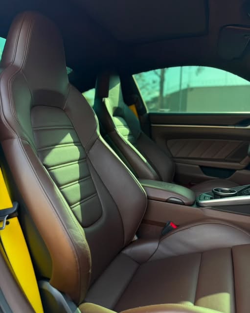 PORSCHE 911 TURBO S - Imagem 5