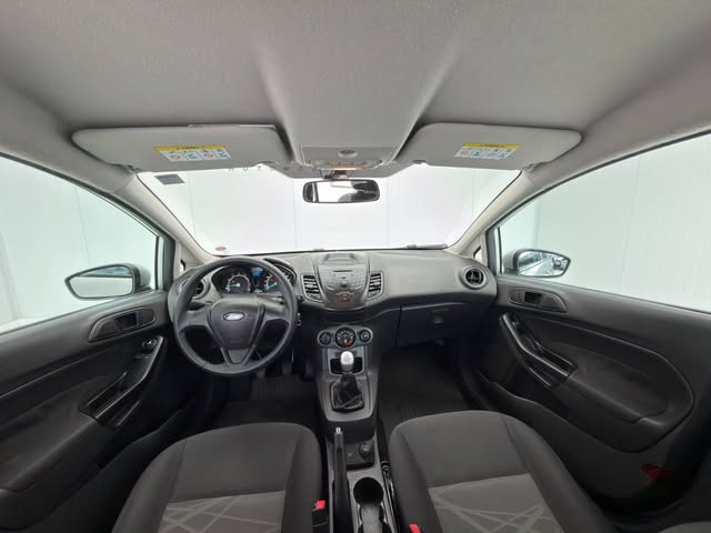 FORD FIESTA - Imagem 9