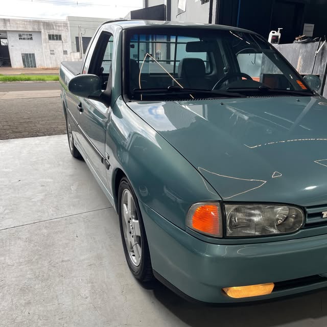VOLKSWAGEN SAVEIRO - Imagem 17