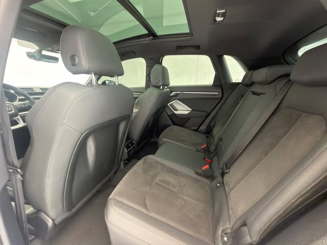 AUDI Q3 BLACK ED. 1.4 TFSI FLEX/BLACK S-TRON - Imagem 10