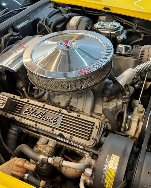 CHEVROLET CORVETTE STINGRAY - Imagem 13