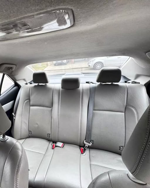TOYOTA COROLLA GLI AT - Imagem 5