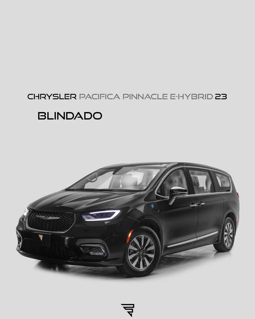 CHRYSLER PACIFICA PINNACLE E-HYBRID - Imagem 1