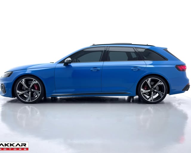 AUDI RS4 - Imagem 5