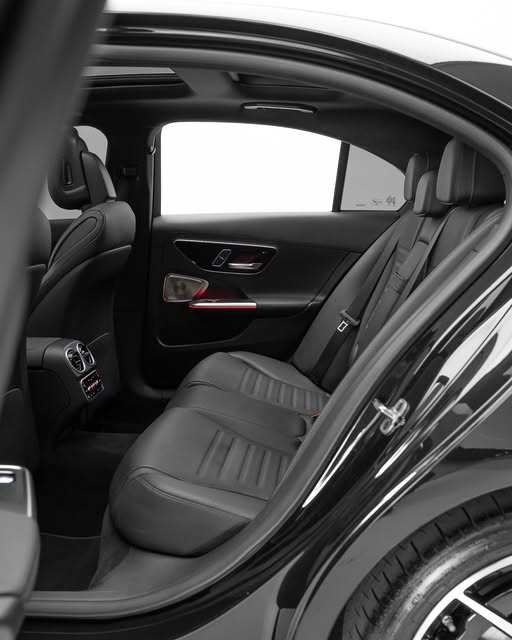 MERCEDES-BENZ C 300 AMG LINE - Imagem 5