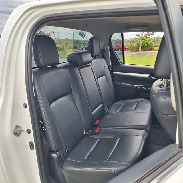 TOYOTA HILUX SRX - Imagem 10