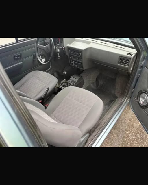 VOLKSWAGEN VOYAGE - Imagem 2