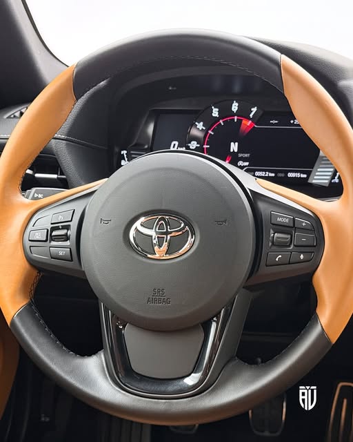 TOYOTA SUPRA GR - Imagem 12