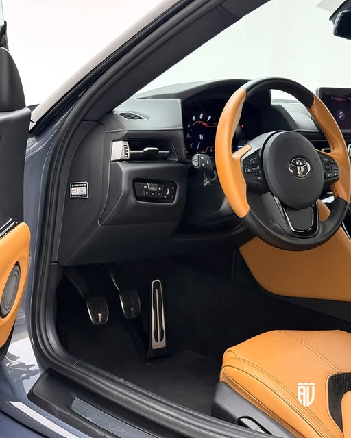 TOYOTA SUPRA GR - Imagem 15