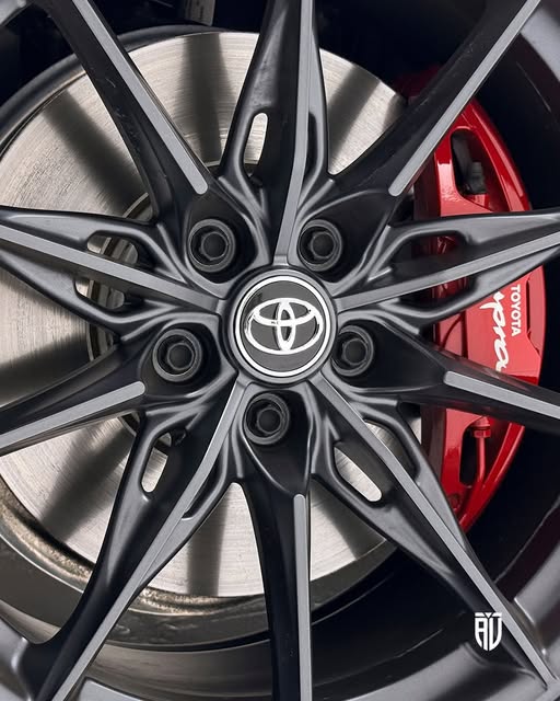 TOYOTA SUPRA GR - Imagem 5