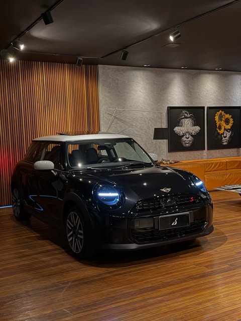 MINI COOPER S EXCLUSIVE - Imagem 13