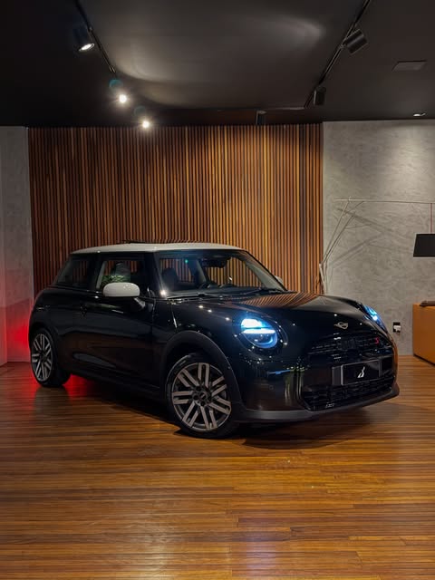 MINI COOPER S EXCLUSIVE - Imagem 6
