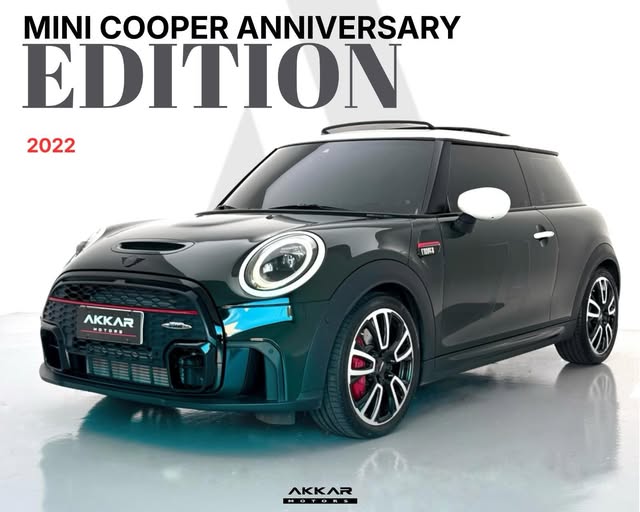 MINI COOPER JCW ANNIVERSARY EDITION - Imagem 1