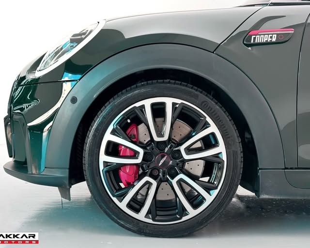 MINI COOPER JCW ANNIVERSARY EDITION - Imagem 6