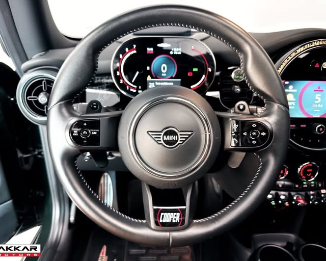 MINI COOPER JCW ANNIVERSARY EDITION - Imagem 10