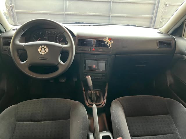 VOLKSWAGEN GOLF - Imagem 16