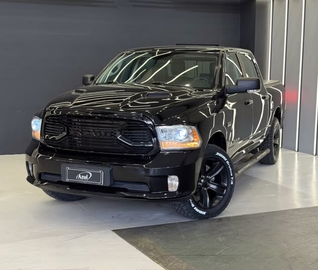 RAM CLASSIC LARAMIE - Imagem 3