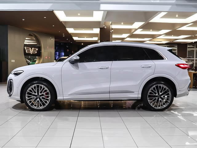 AUDI SQ5 - Imagem 2