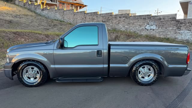 FORD F-250 XL-L - Imagem 2