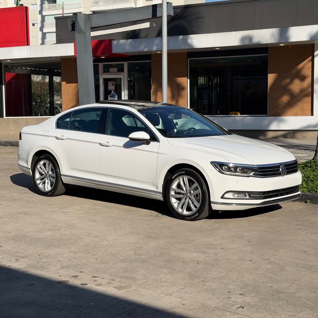 VOLKSWAGEN PASSAT HIGHLINE - Imagem 6