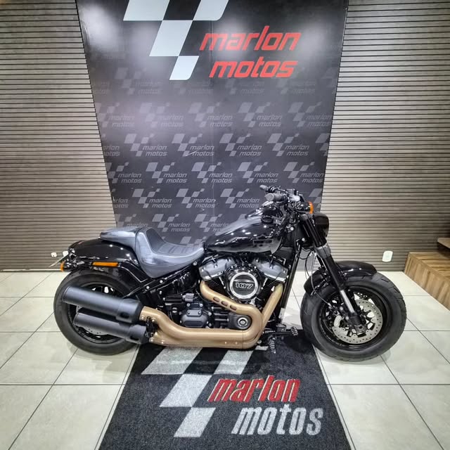 HARLEY-DAVIDSON FAT BOB 107 - Imagem 1